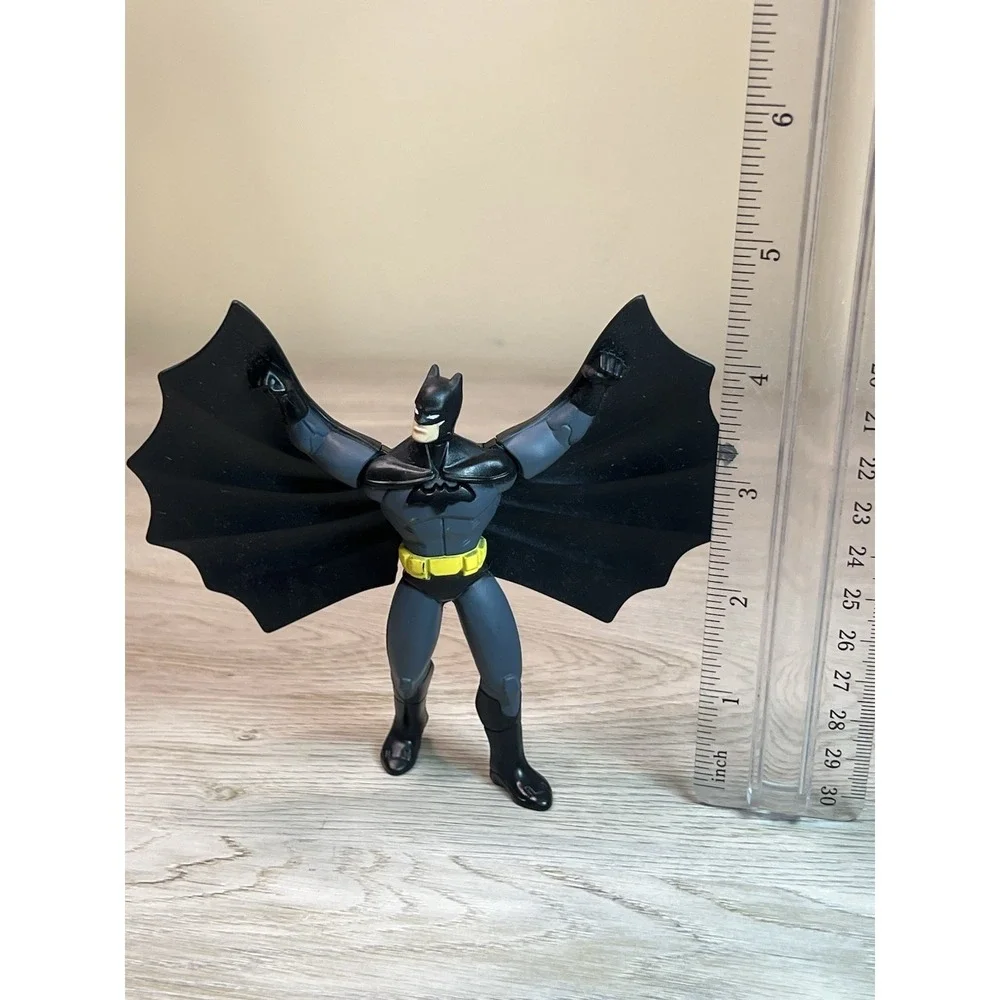 Batman Figure w/ Wings Young Justice DC Comics McDonalds 4